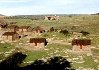 Chozos, sustituyen en algunos casos a las casas rurales.